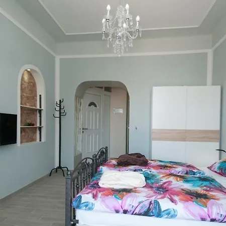 Studio In With Sea View, Terrace, Air Conditioning, Wi-fi *