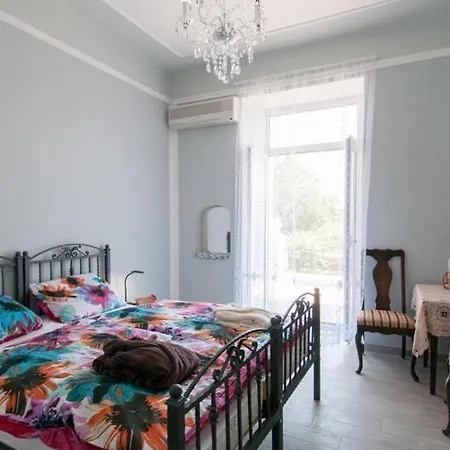 Studio In With Sea View, Terrace, Air Conditioning, Wi-fi * Opatija